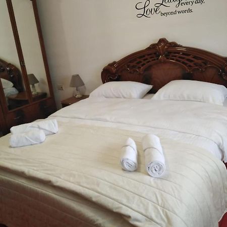 Aunt'S Place Shkodër Екстериор снимка